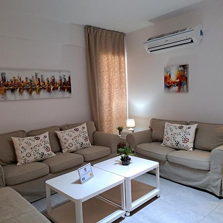 Albert'S Apartment St Lazarus 402 B - First Floor Larnaca Exterior photo