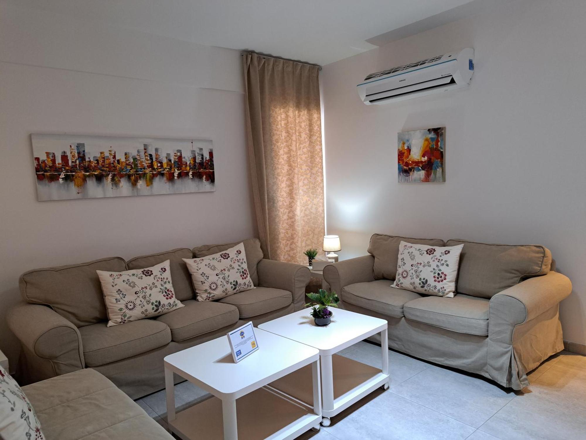 Albert'S Apartment St Lazarus 402 B - First Floor Larnaca Exterior photo